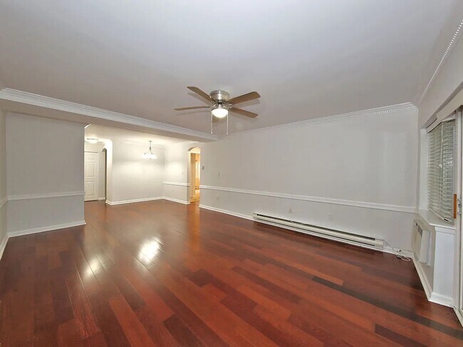 Primary Photo - 605 Woodland Hills Rd