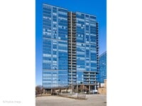 Building Photo - 860 W Blackhawk St