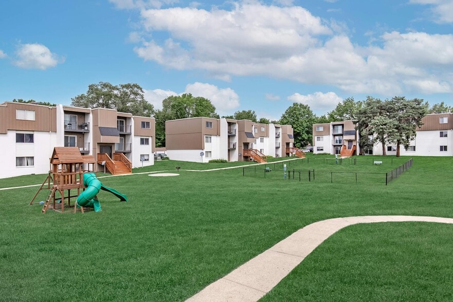 Primary Photo - Finn Apartments