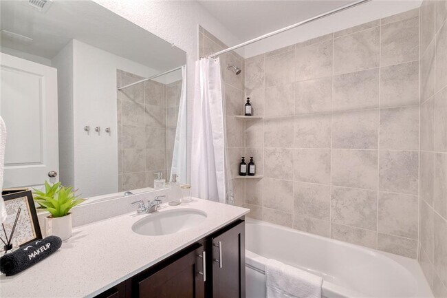 Building Photo - 3212 Ancira Pl