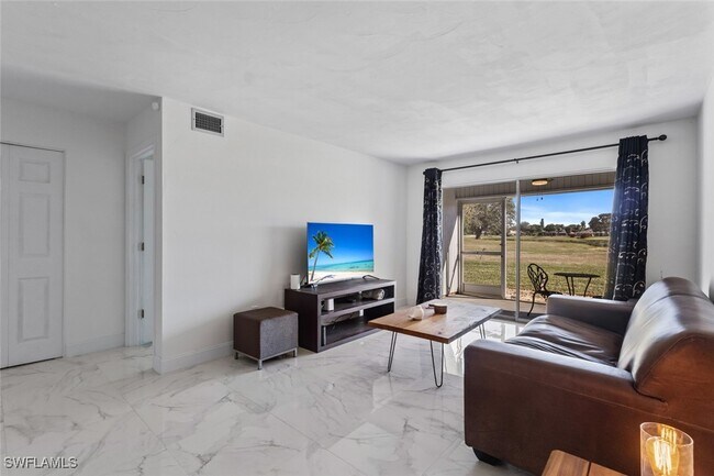 Building Photo - 452 Bristle Cone Ln