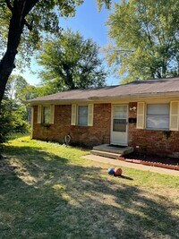 Building Photo - Warren Twp - 3 BR home