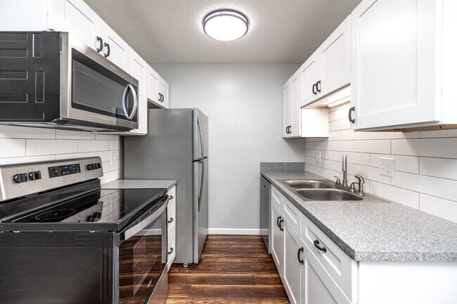 Interior Photo - Park West Apartments (old)