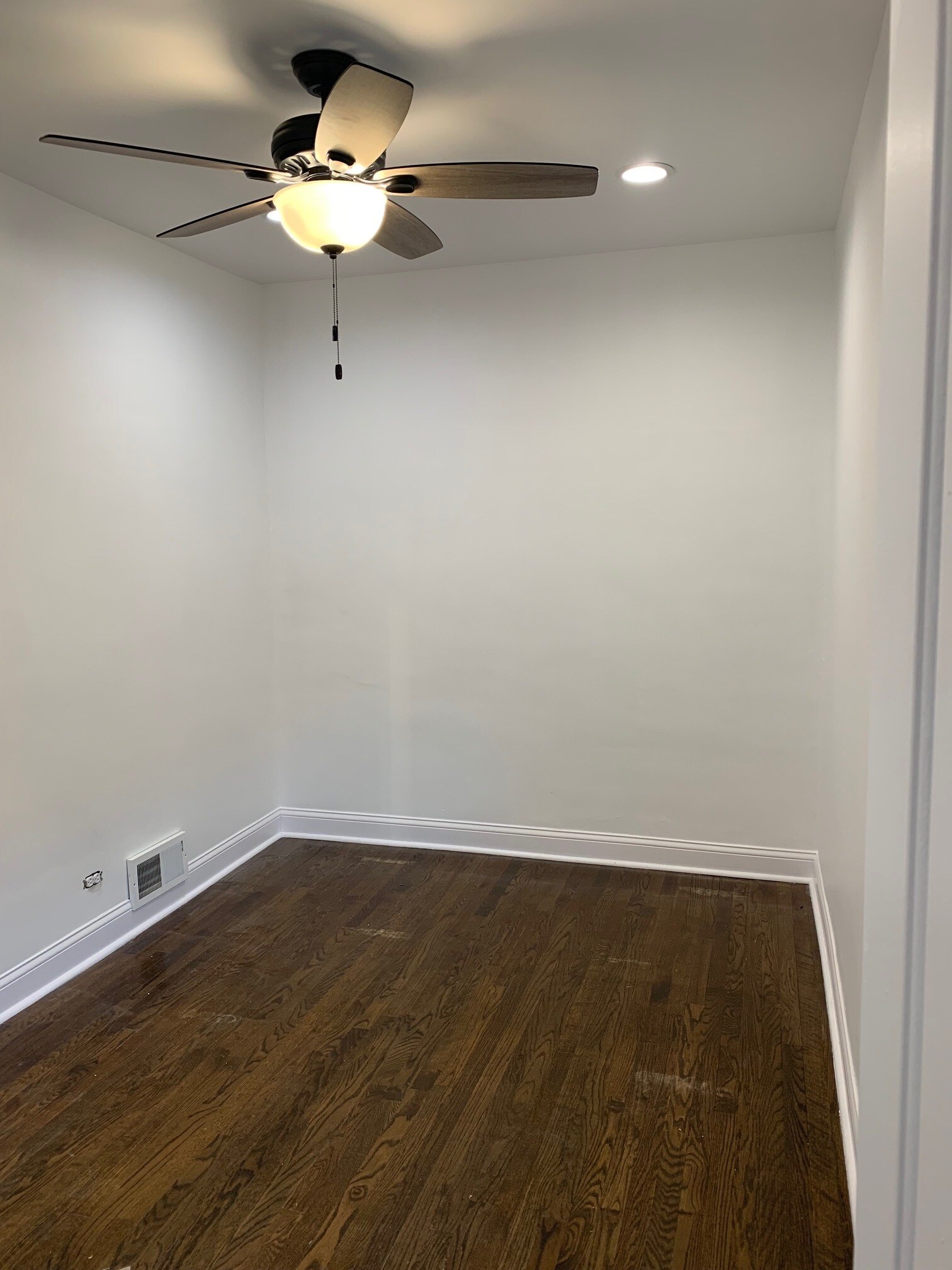 Building Photo - 4858 W Gunnison St