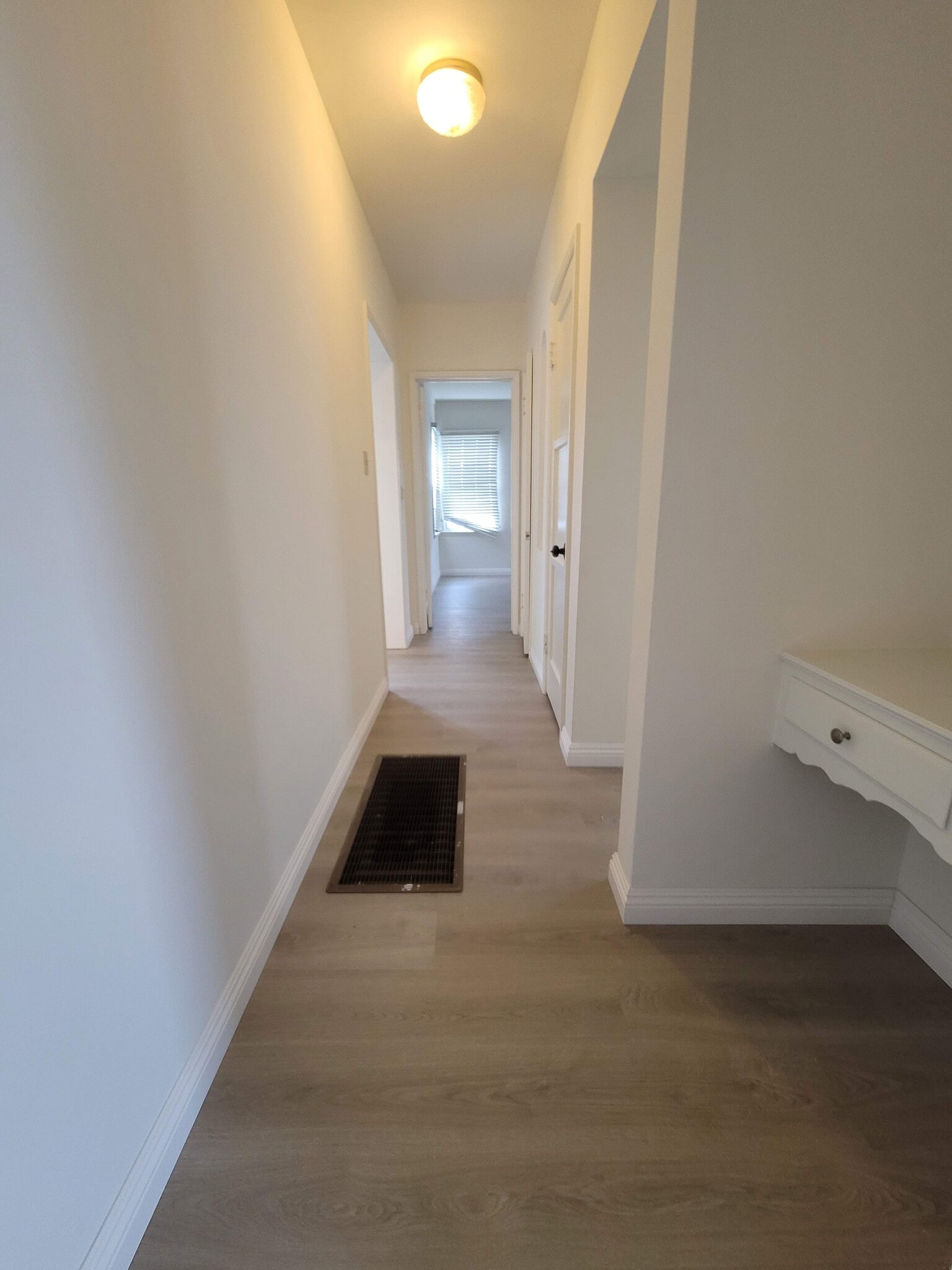 Building Photo - 2321 Veteran Ave