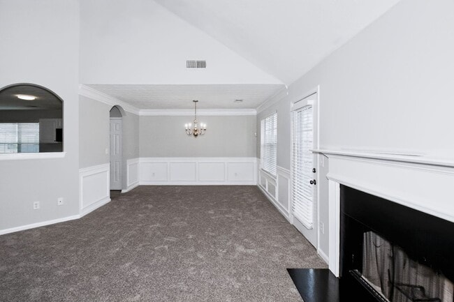 Building Photo - 60 Lassiter Dr