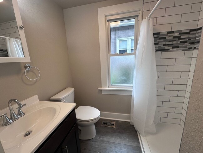 Building Photo - 3BR/2BA Rent to Own Home with Large Garage