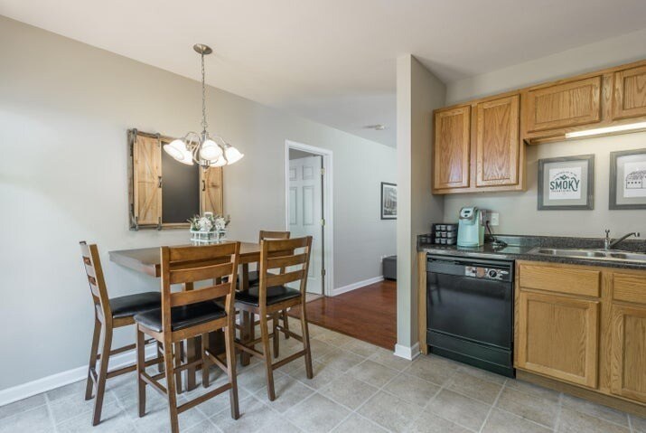 Building Photo - 10579 Missoula Way