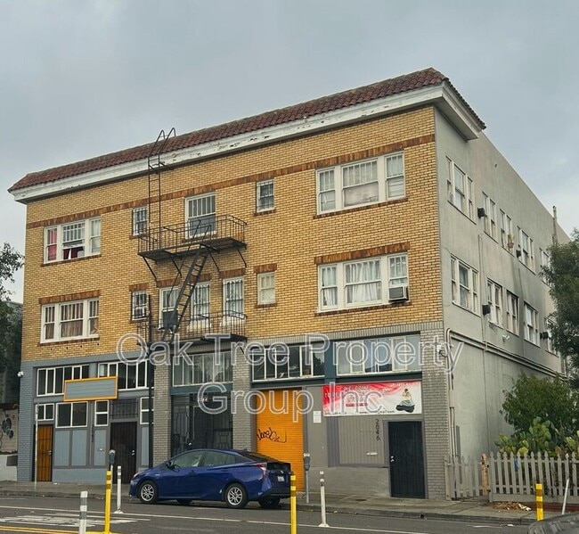 Building Photo - 2044-2046 International Blvd