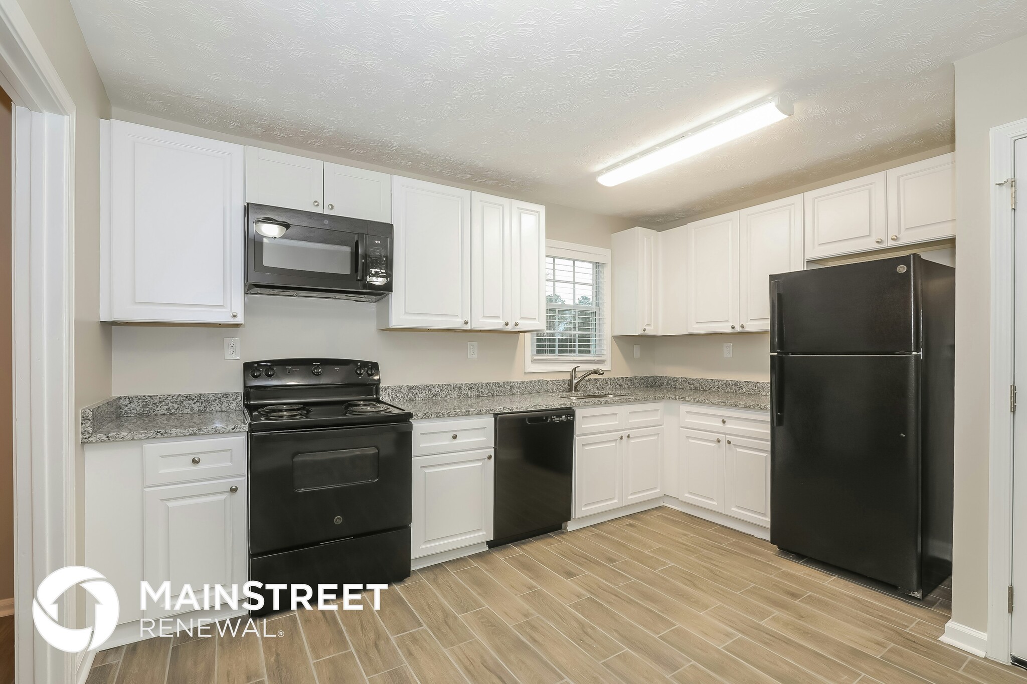 Building Photo - 3037 Kathy Ln NW