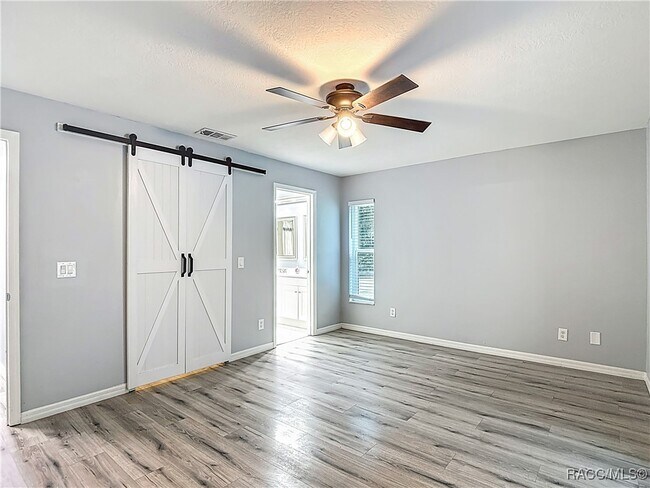 Building Photo - 884 W Massachusetts St