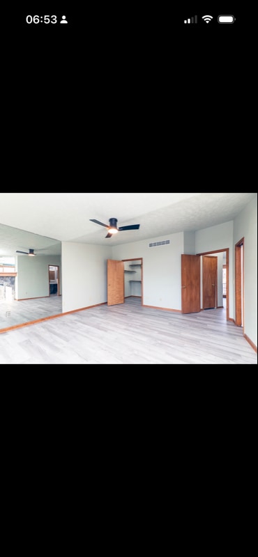 Building Photo - 130 Williamsburg Rd