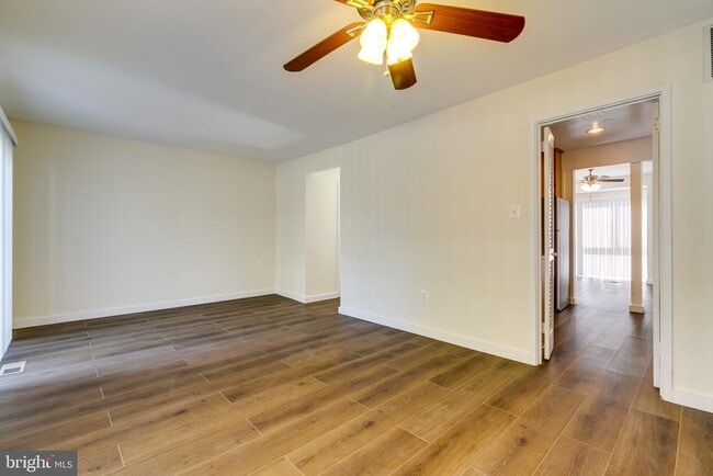Building Photo - 9836 Sweet Mint Dr