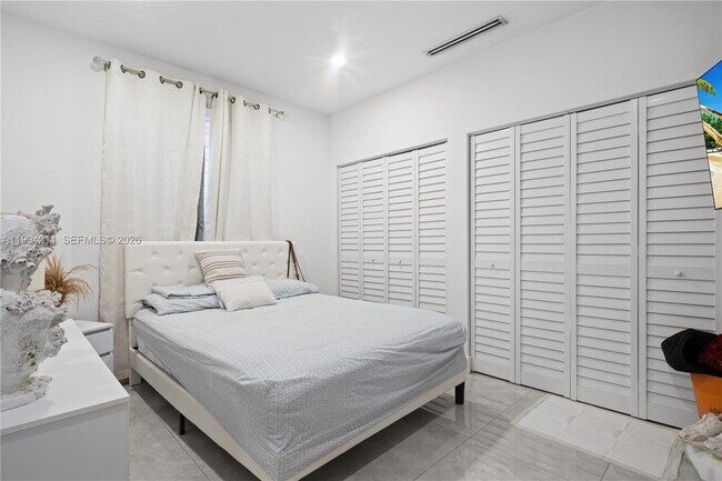 Building Photo - 3634 SW 156th Ct