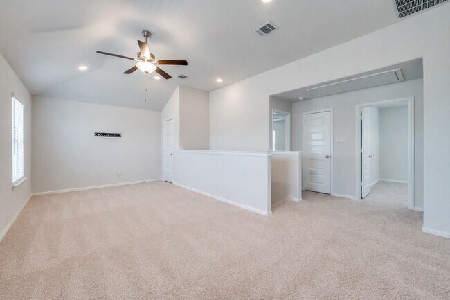 Building Photo - 14149 Danesdale Dr