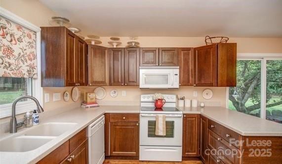 Building Photo - 1601 Starbrook Dr