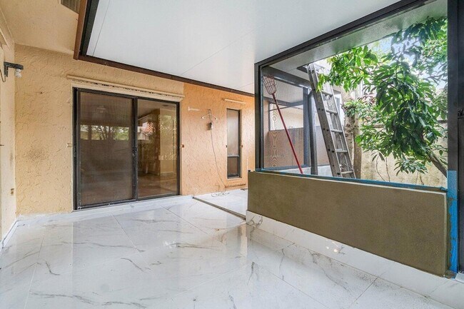 Building Photo - 2780 Norfolk Pine Ct