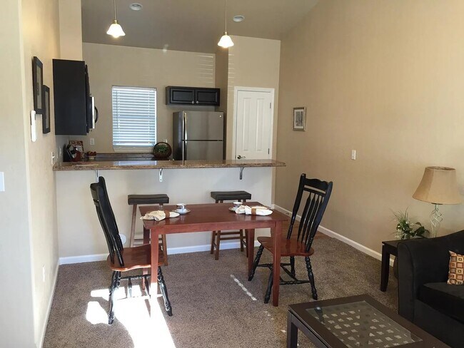 Building Photo - 1531 Tranquil Ln