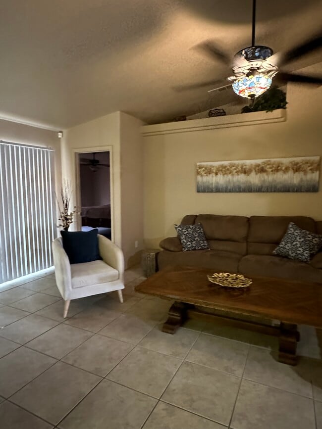 Building Photo - 2961 Winterhaven Dr