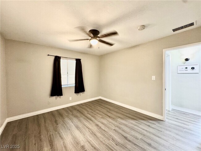 Building Photo - 632 National St