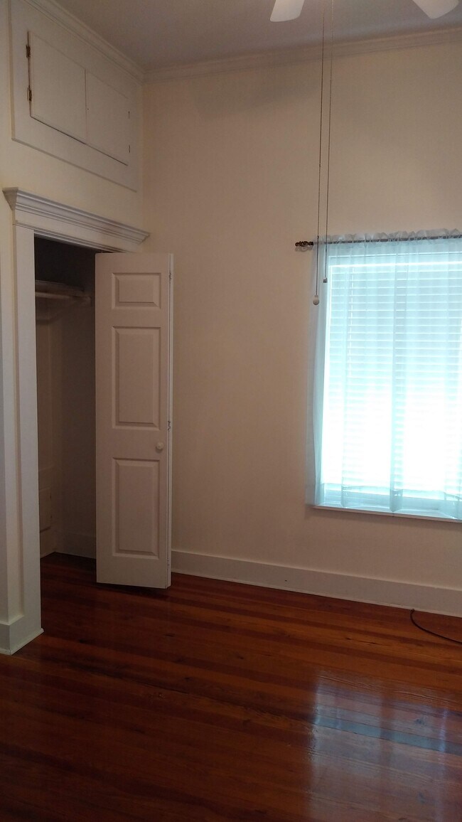 Second Bedroom - 112 N Division St