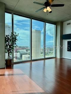 Building Photo - 777 N Ashley Dr
