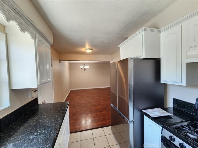 Building Photo - 12916 Bloomfield Ave