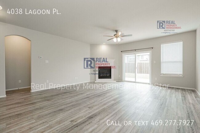 Building Photo - 4038 Lagoon Pl