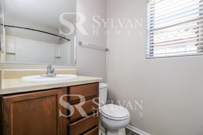 Building Photo - Coming HOME never felt so good!