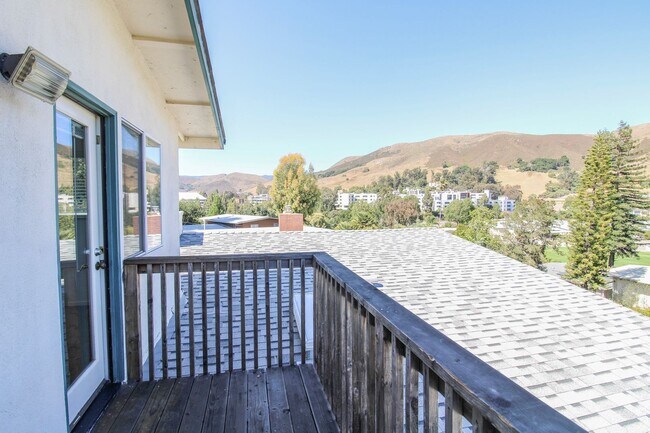 Building Photo - 299 Albert Dr