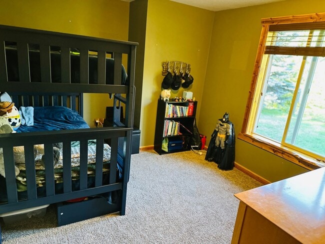 Building Photo - Beautiful Acreage Property