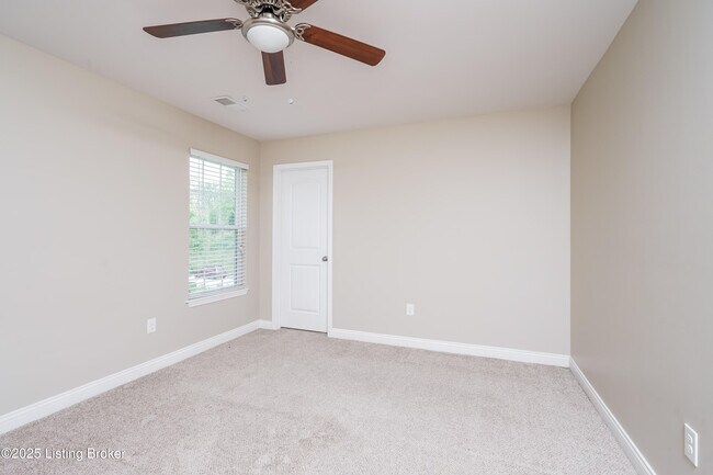 Building Photo - 10600 Evanwood Dr