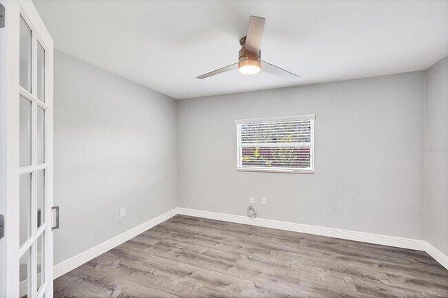 Building Photo - 618 Eastpointe Ct