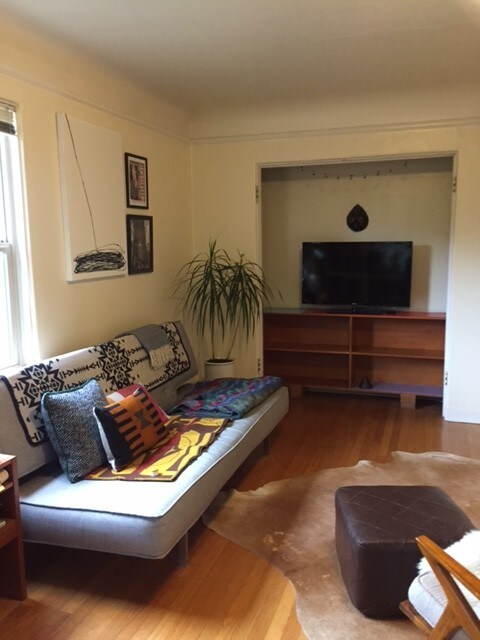 Building Photo - Fairhome - 1 bedroom