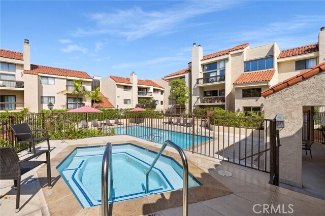 Building Photo - 8180 Manitoba St