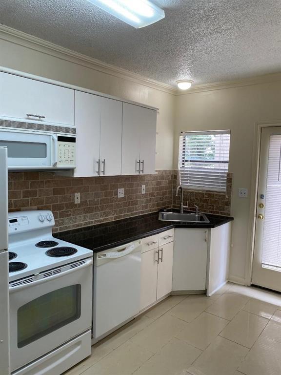 Building Photo - 315 Branard St