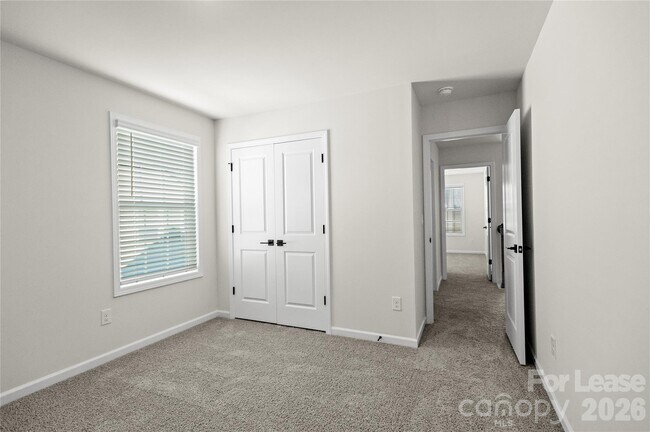 Building Photo - 7185 Sylvan Retreat Dr