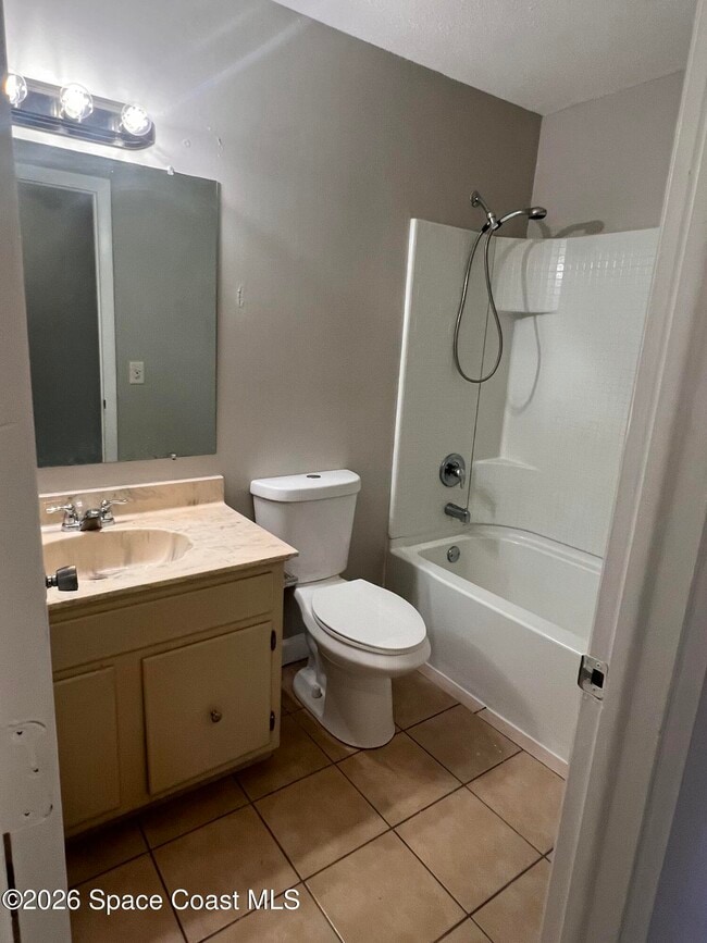 Building Photo - 666 John Hancock Ln