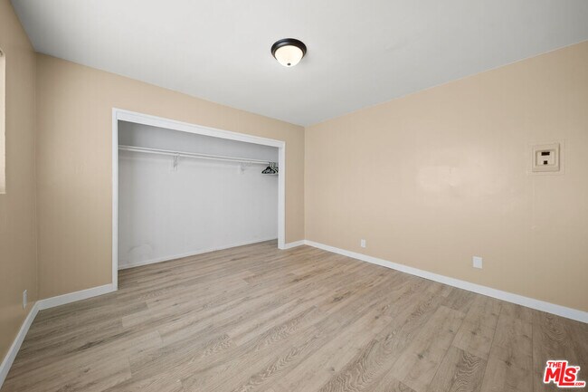 Building Photo - 4810 St Elmo Dr