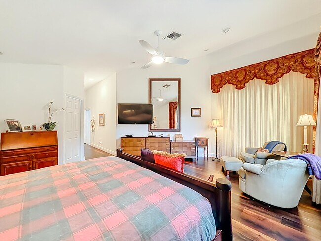 Building Photo - 11853 Fountainside Cir