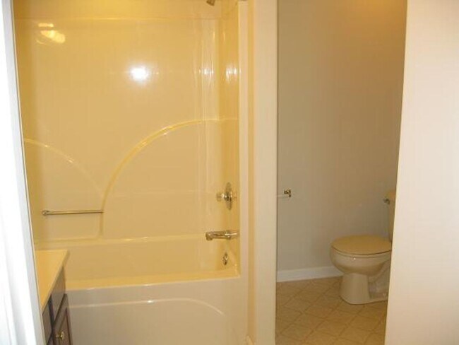 Building Photo - 3 Bedroom Ranch style home in Spring Valle...