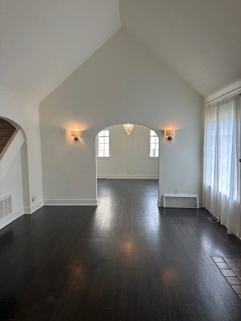 Building Photo - 212 Edgemere Ct