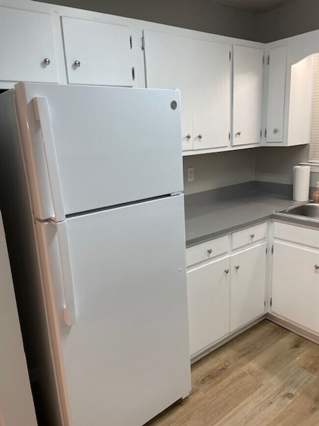 Building Photo - H&amp;H Properties of Floyd