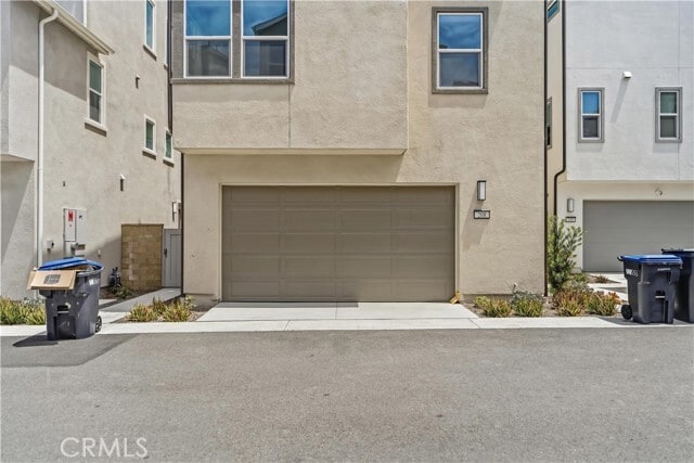 Building Photo - 208 Yerba