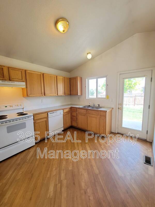 Building Photo - 3821 Tumbleweed Dr