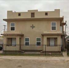 Building Photo - 110 W Alameda St