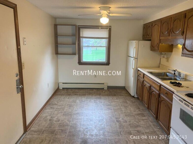 Building Photo - 385 Pine St