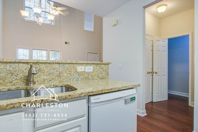 Building Photo - 100 Chinquapin Dr