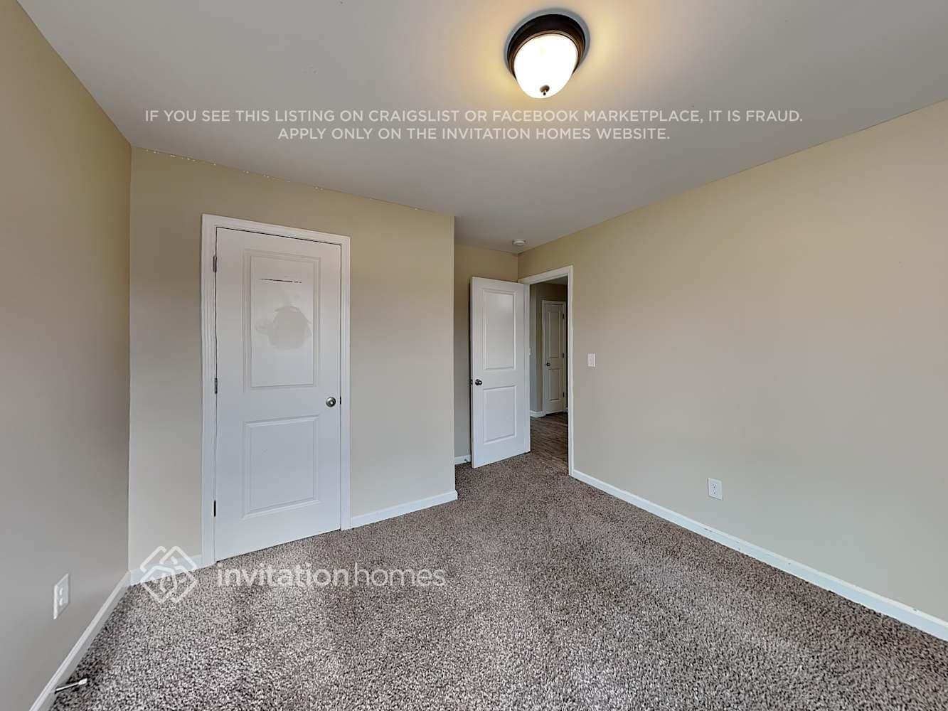 Building Photo - 3530 Mica Cir SE