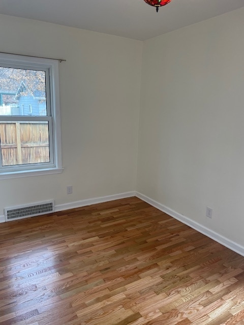 Building Photo - 2217 Elm St